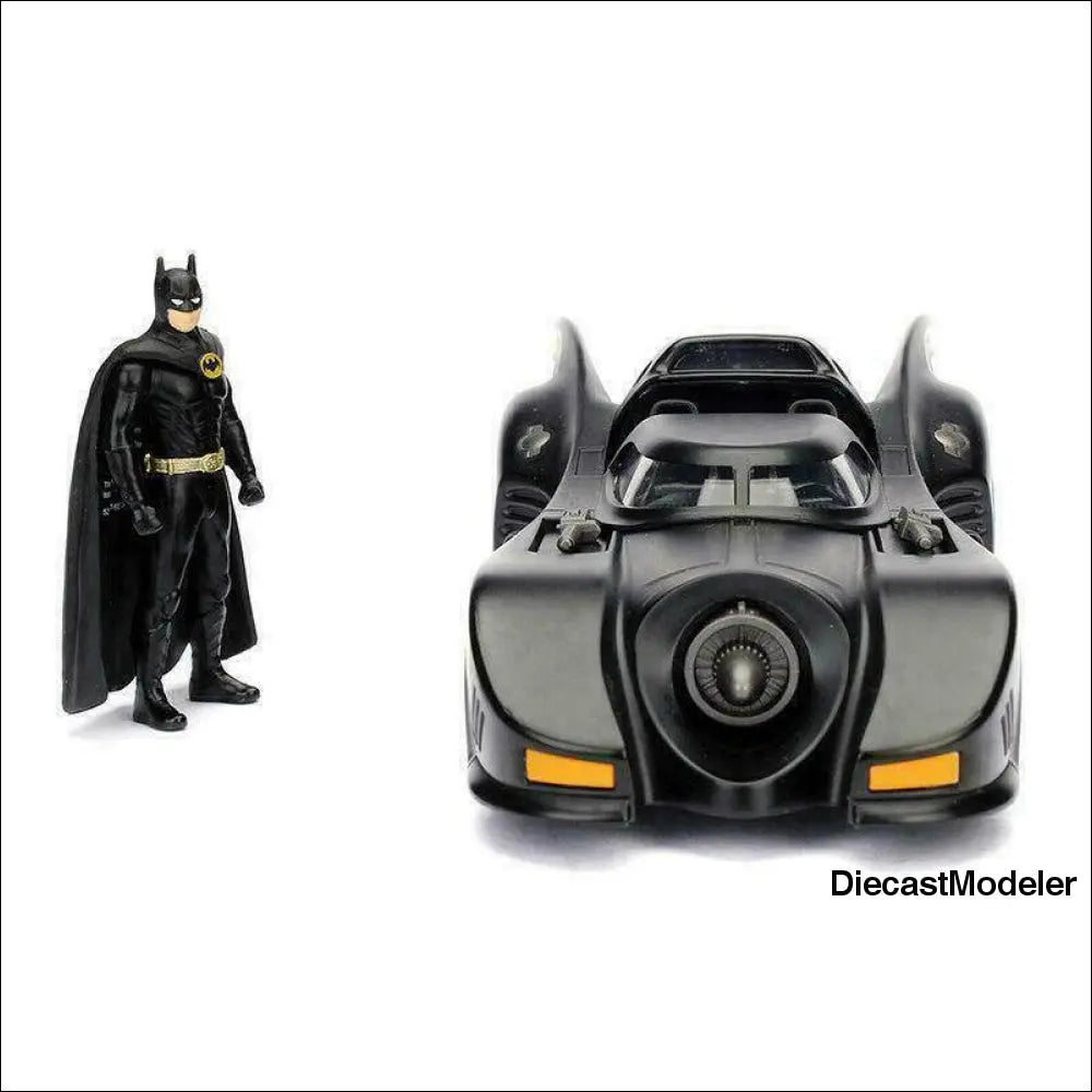  1989 Batmobile with Batman figure 1:24, diecast model car