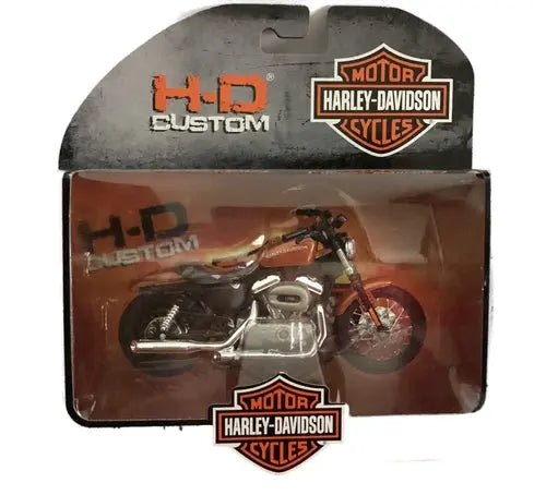 HARLEY-DAVIDSON - 2007 XL 1200N Nightster - Series 31 #31360 1/18 - DiecastModeler.com