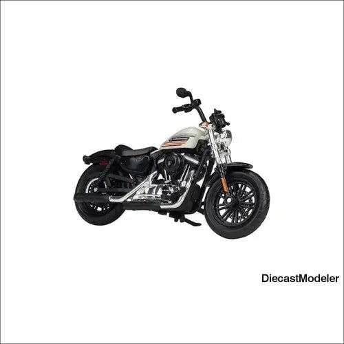 Maisto- Harley-Davidson Motorcycles Series 38-1/18 scale die-cast model 48SPCL - DiecastModeler.com