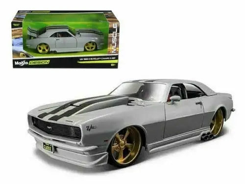 1968 Chevy Camaro Z28 Hard Top. 1:24 scale - DiecastModeler.com