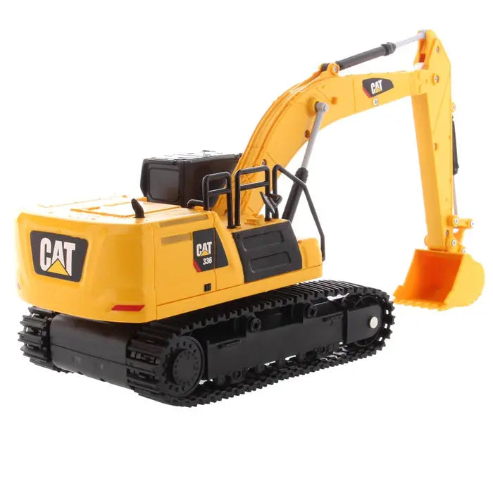 1:35 RC Cat® 336 Excavator - DiecastModeler.com