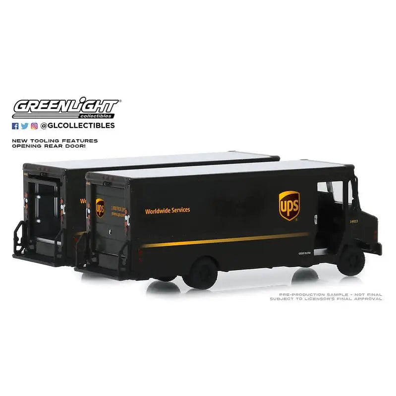 Greenlight HD Truck Series 17 - 1/64 Scale UPS 2019 Package Truck - DiecastModeler.com