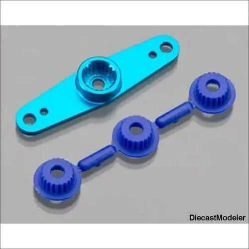 Duratrax Aluminum Servo Arm Double Blue - DiecastModeler.com