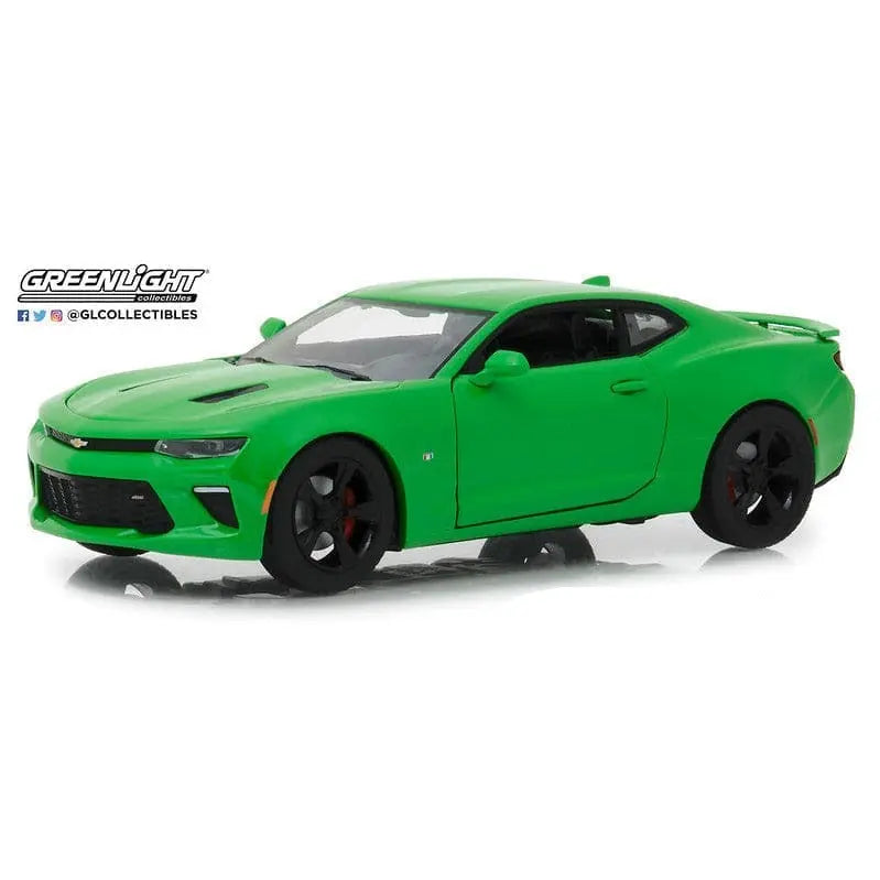 Greenlight - 2017 Chevrolet® Camaro® SS™ Hard Top. 1:24 scale diecast collectible model car - DiecastModeler.com