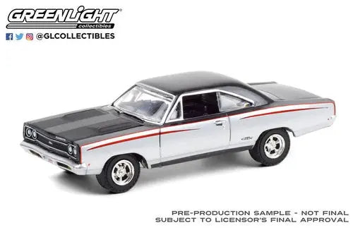 Greenlight - Barrett Jackson 1968 Plymouth GTX Custom in Silver and Black - DiecastModeler.com