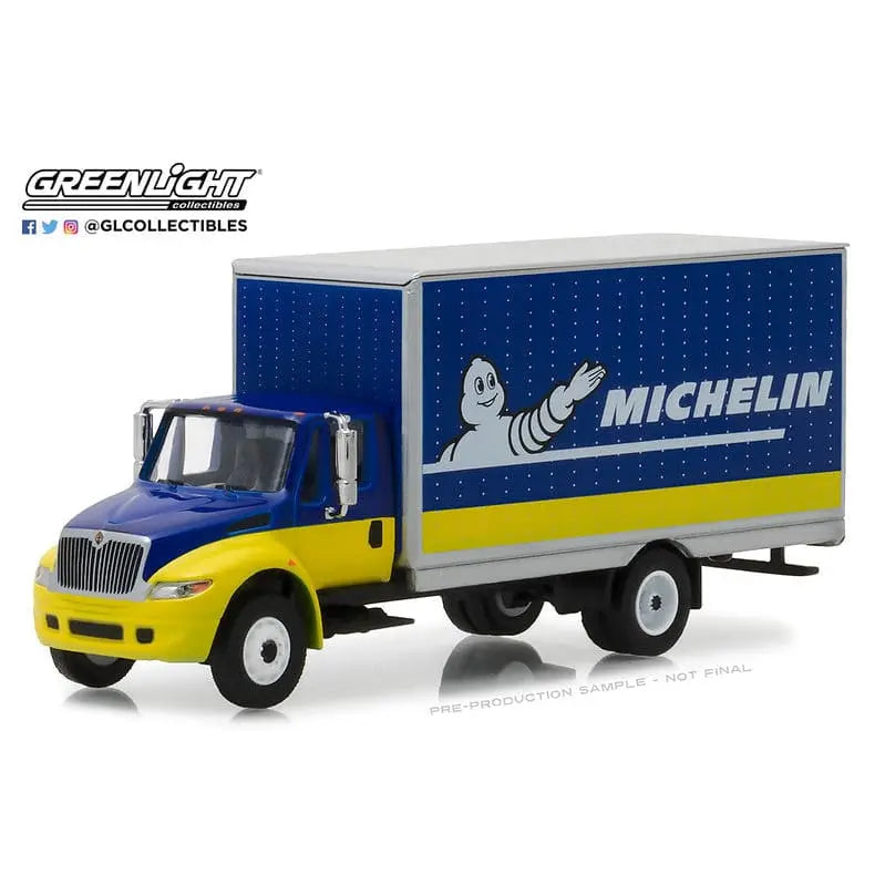 Greenlight - HD Trucks Series 12 -2013 Durastar Box Van Michelin Tires - DiecastModeler.com