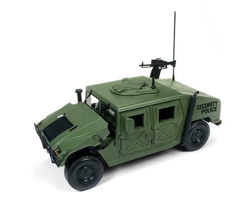 AW Humvee (Olive Drab) 1:18 Scale
