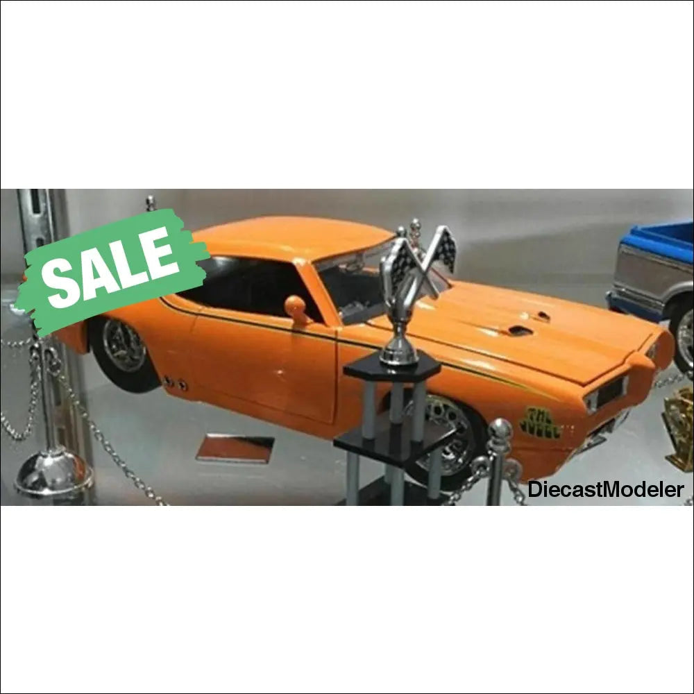 Jada 1969 Pontiac GTO Judge - Diecast-DiecastModeler