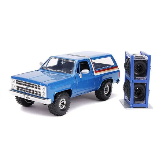 Jada Just Trucks - 1980 Chevy Blazer (Blue). 1:24 scale diecast collectible mod - DiecastModeler.com