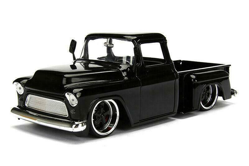  Jada Toys - Metals Die Cast 1955 Chevy Stepside Pickup Black, 1:24 scale