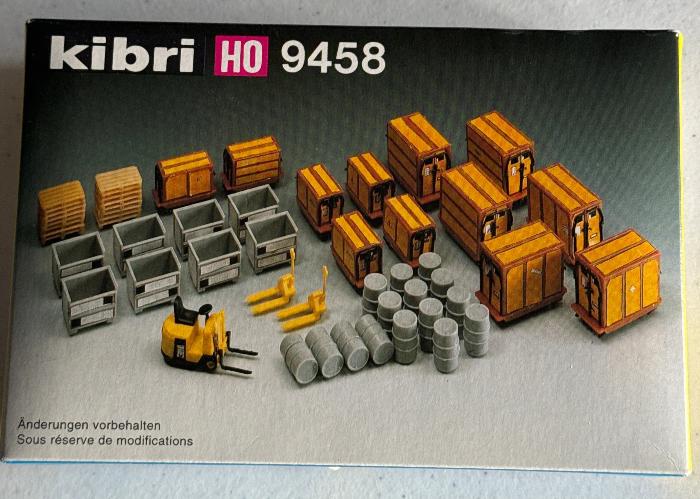 KIBRI - 9458 Containers, Pallets, Oil Drums - DiecastModeler.com