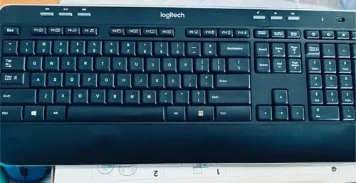 Logitech Wireless keyboard - DiecastModeler.com