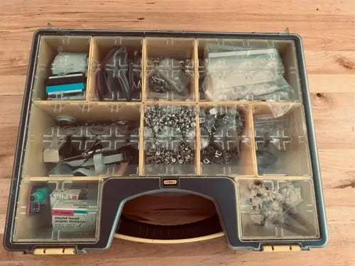 Stanley Organizer storage box with PC accessories - DiecastModeler.com