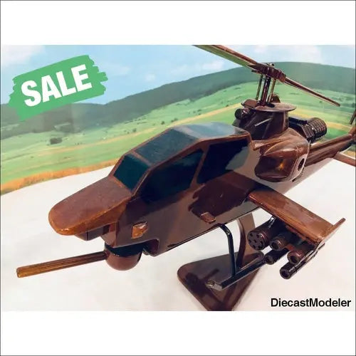 AH-64 Apache Helicopter Model Desk top model/display - DiecastModeler.com