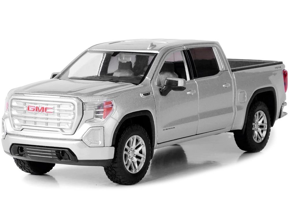 2019 GMC Sierra 1500 SLT Crew Cab Pickup Truck Silver Metallic 1/24-1/27 Diecast Model Car by Motormax view 2