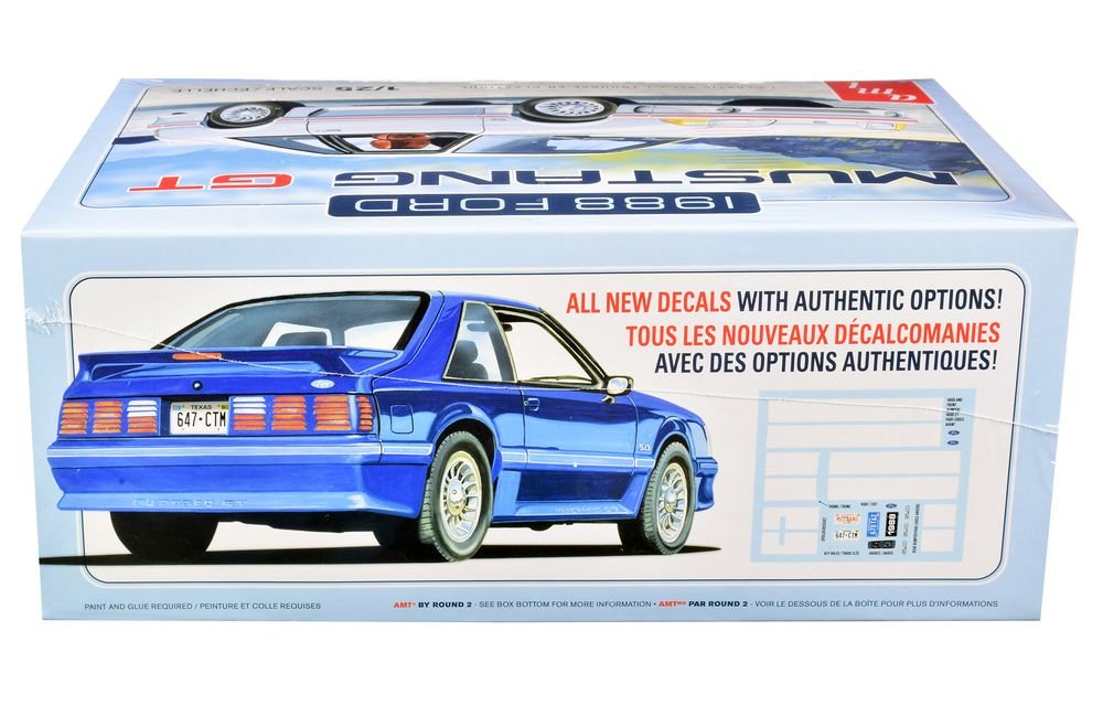 Skill 2 Model Kit 1988 Ford Mustang GT 1/25 Scale Model by AMT view 3