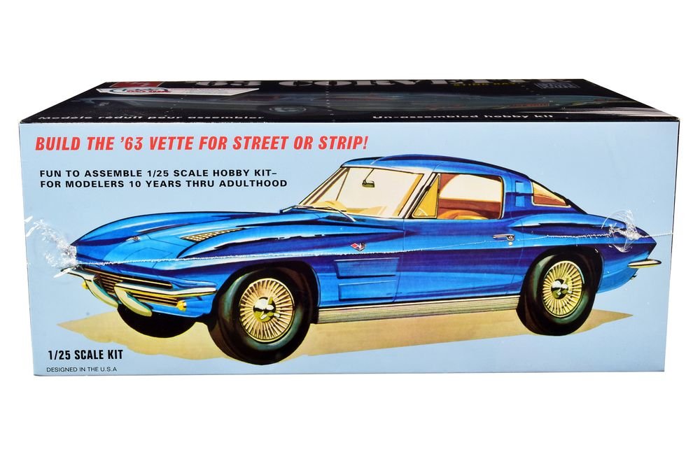 Skill 2 Model Kit 1963 Chevrolet Corvette Stingray 1/25 Scale Model by AMT view 3
