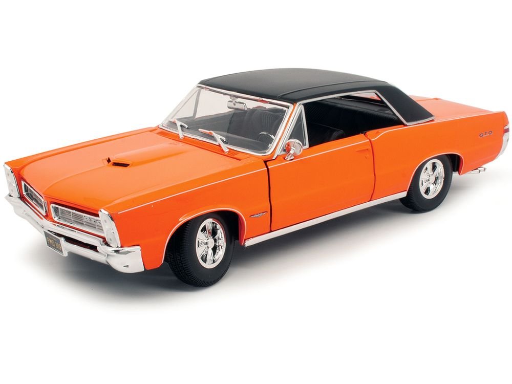 1965 Pontiac GTO Hurst Orange with Black Top and White Stripes "Special Edition" 1/18 Diecast Model Car by Maisto view 2