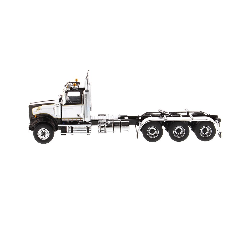 Western Star 4900 SF Tridem Day Cab Truck Tractor Black "Transport Series" 1/50 Diecast Model by Diecast Masters view 2