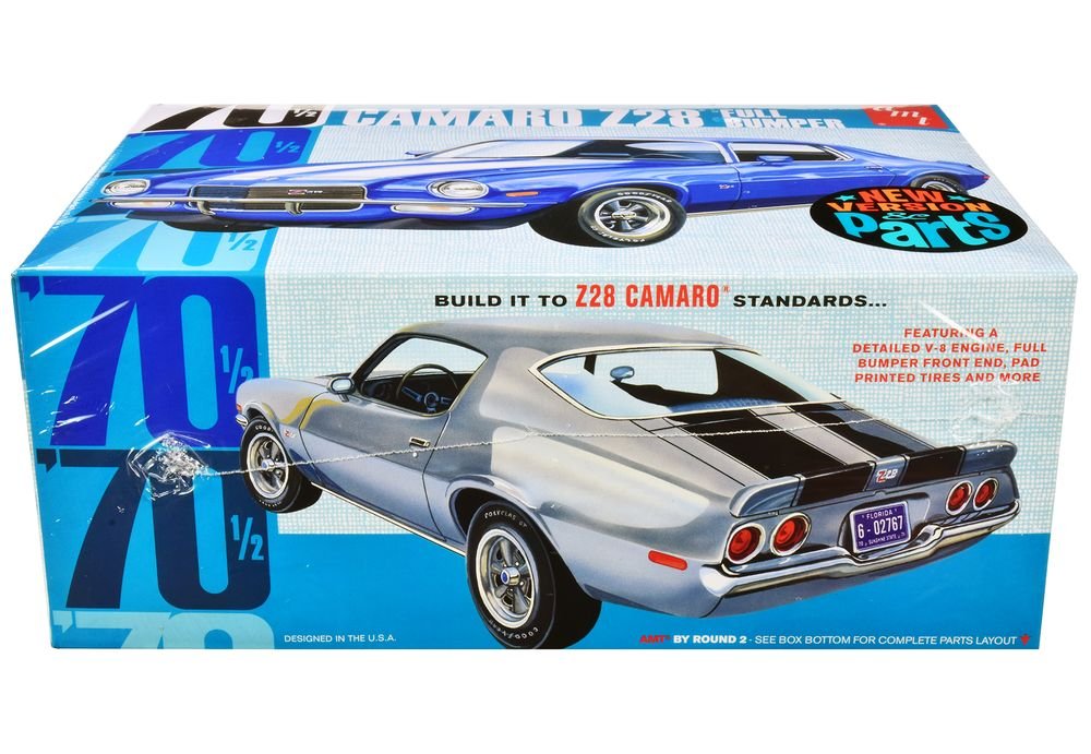 Skill 2 Model Kit 1970 1/2 Chevrolet Camaro Z28 "Full Bumper" 1/25 Scale Model by AMT view 2