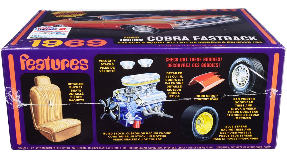 Skill 2 Model Kit 1969 Ford Torino Cobra Fastback 3-in-1 Kit 1/25 Scale Model by AMT view 2