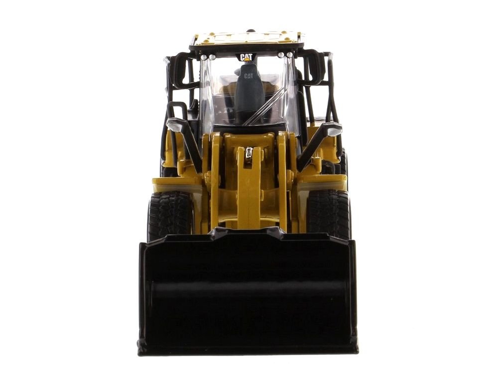 CAT Caterpillar 950M Wheel Loader "Play & Collect!" Series 1/64 Diecast Model by Diecast Masters view 4