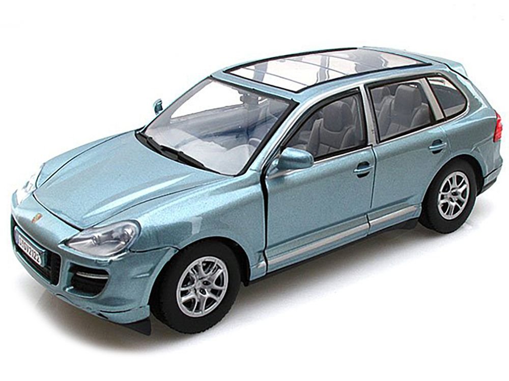 Porsche Cayenne Turbo Grey 1/24 Diecast Car Model by Motormax view 2