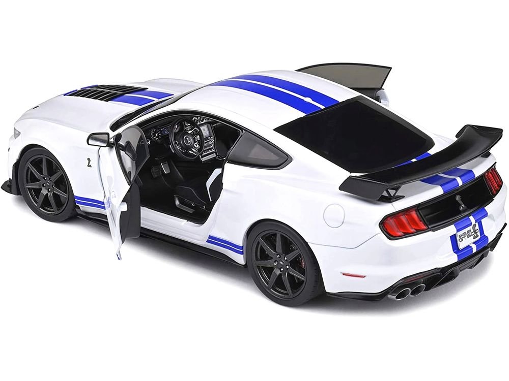 2020 Ford Mustang Shelby GT500 White with Blue Stripes "Special Edition" 1/18 Diecast Model Car by Maisto view 4