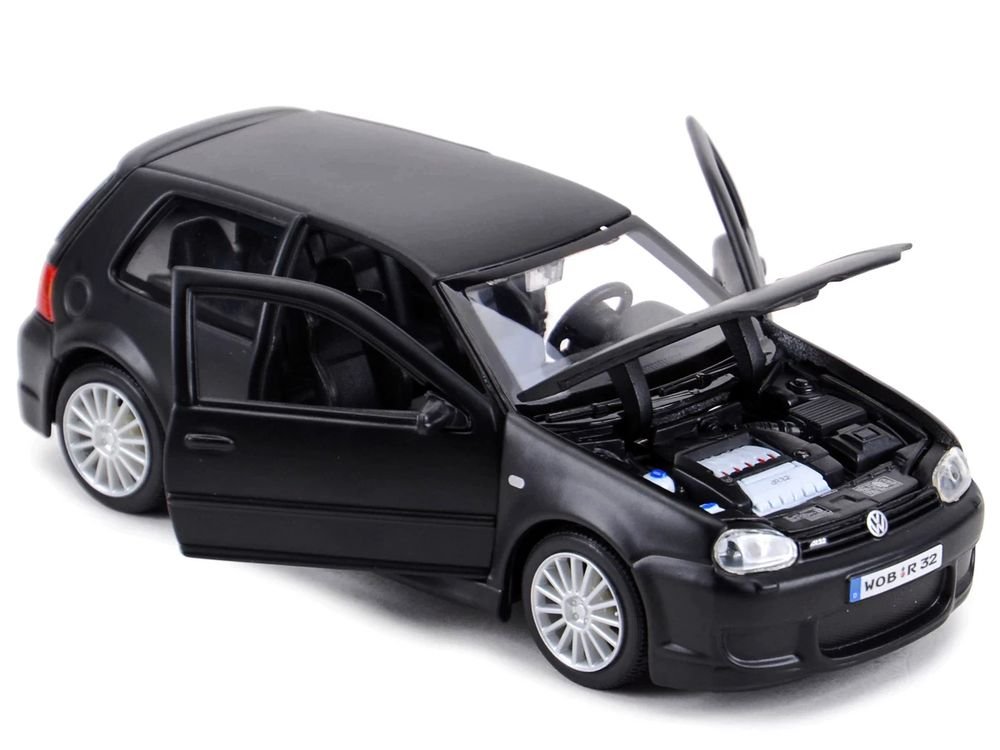 Volkswagen Golf R32 Matt Black "Special Edition" Series 1/24 Diecast Model Car by Maisto view 2