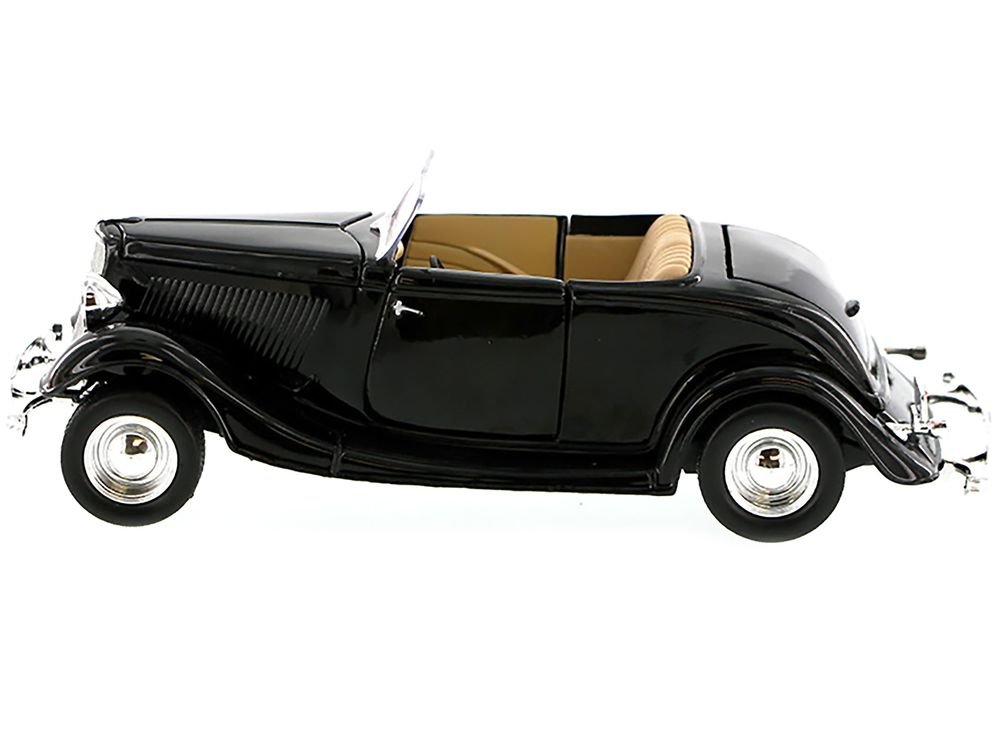 1934 Ford Coupe Convertible Black 1/24 Diecast Model Car by Motormax view 3