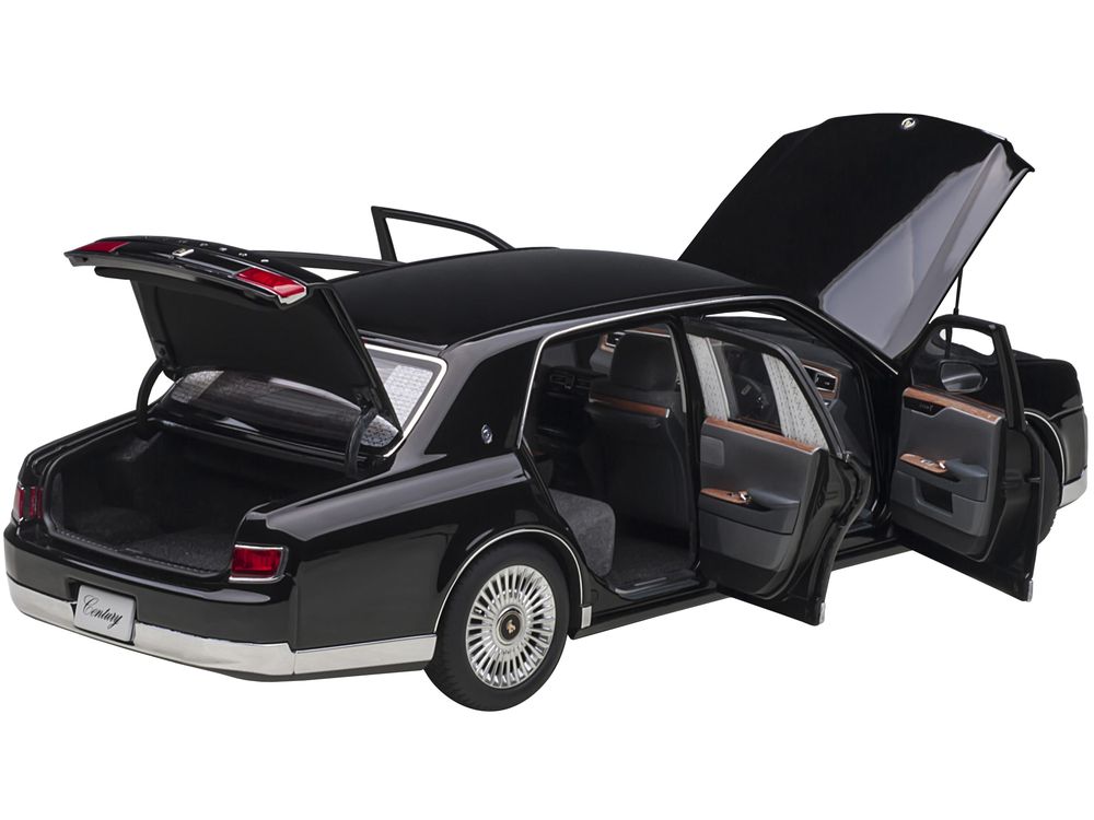 Toyota Century with Curtains RHD (Right Hand Drive) Black Special Edition 1/18 Model Car by Autoart view 2