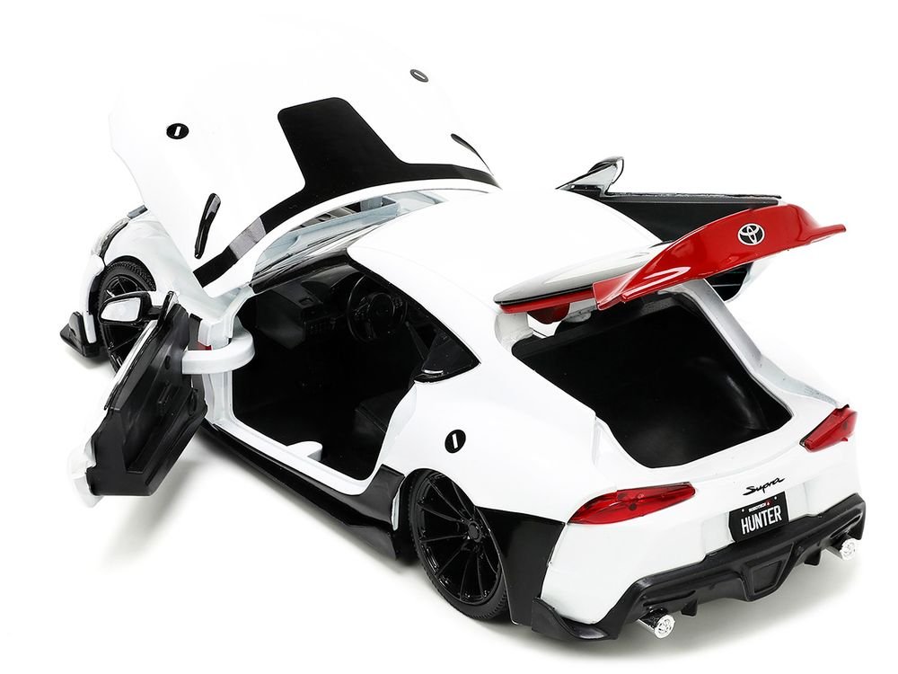 2020 Toyota Supra White and Rick Hunter Diecast Figurine "Robotech" "Hollywood Rides" Series 1/24 Diecast Model Car by Jada view 4