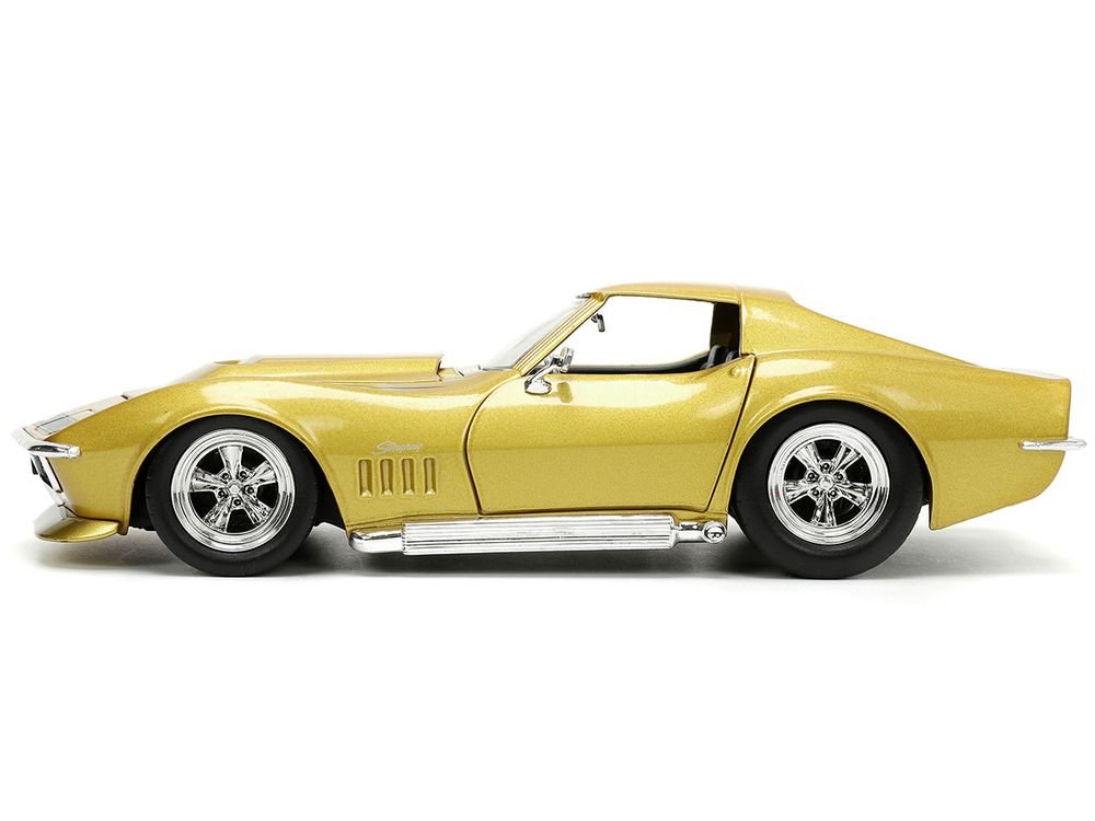 1969 Chevrolet Corvette Stingray ZL-1 Gold Metallic with Black Stripe "Bigtime Muscle" Series 1/24 Diecast Model Car by Jada view 3