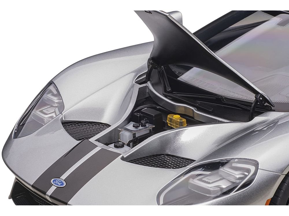 2017 Ford GT Ingot Silver Metallic with Black Stripes 1/12 Model Car by Autoart view 3