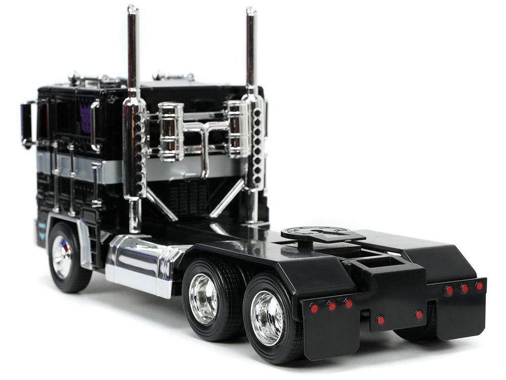 Decepticon Nemesis Prime with Robot on Chassis "Transformers" TV Series "Hollywood Rides" Series 1/24 Diecast Model by Jada view 3