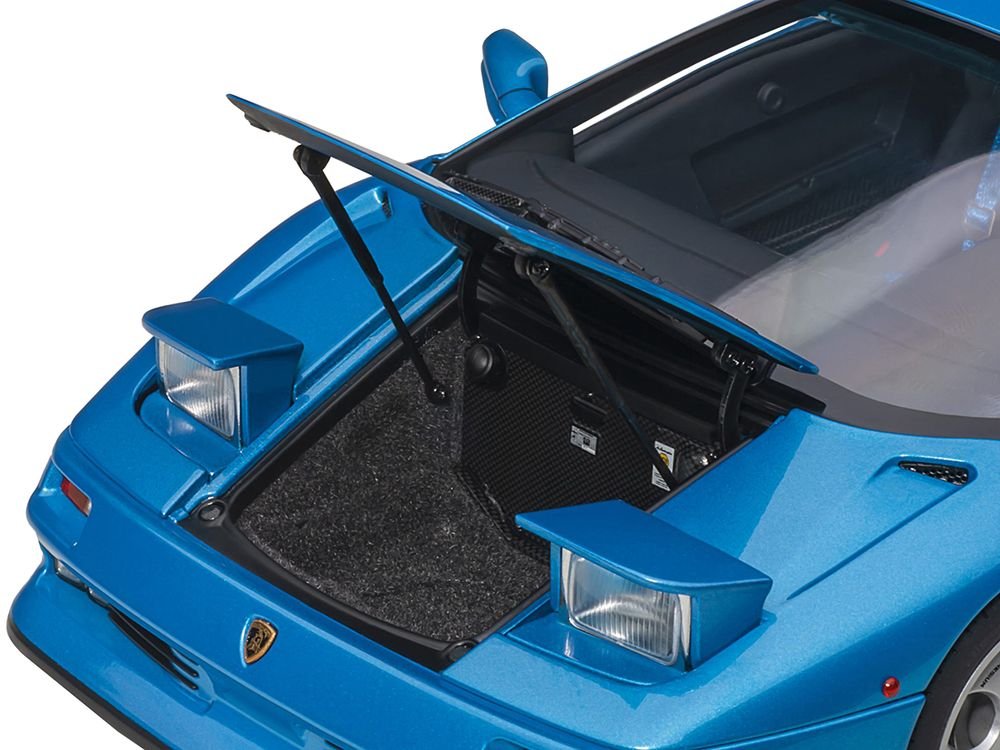 Lamborghini Diablo SE30 Blu Sirena Blue Metallic 1/18 Model Car by Autoart view 3