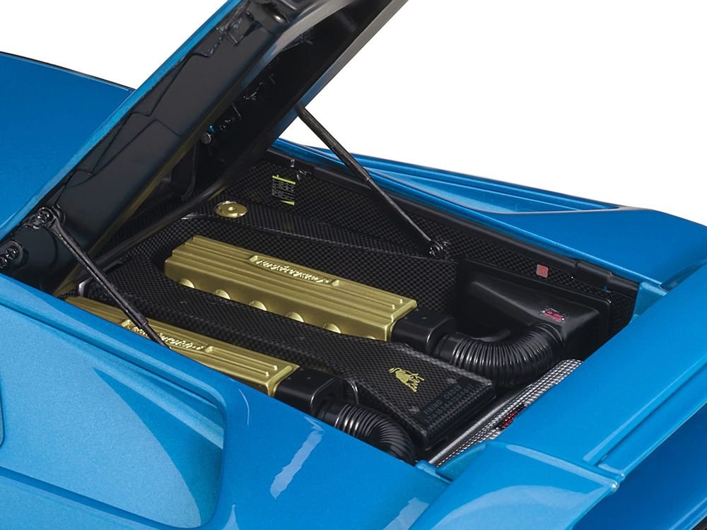 Lamborghini Diablo SE30 Blu Sirena Blue Metallic 1/18 Model Car by Autoart view 4