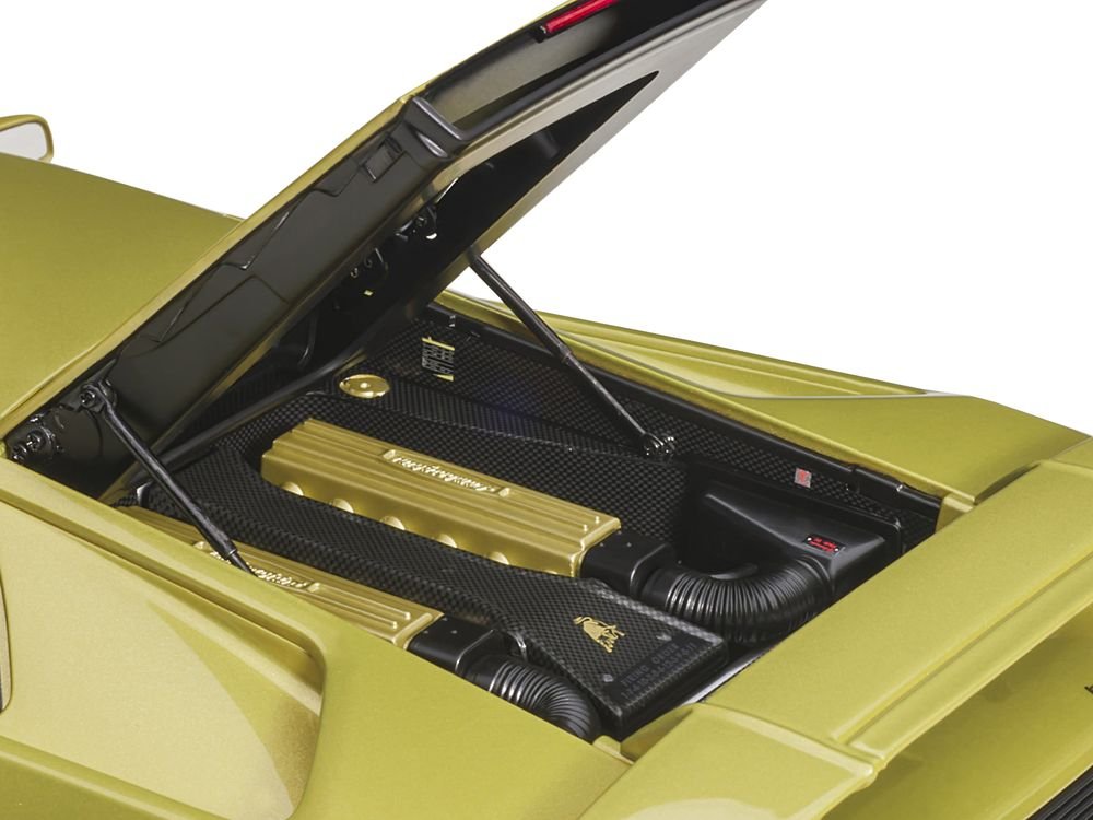 Lamborghini Diablo SE30 Giallo Spyder Yellow Metallic 1/18 Model Car by Autoart view 4