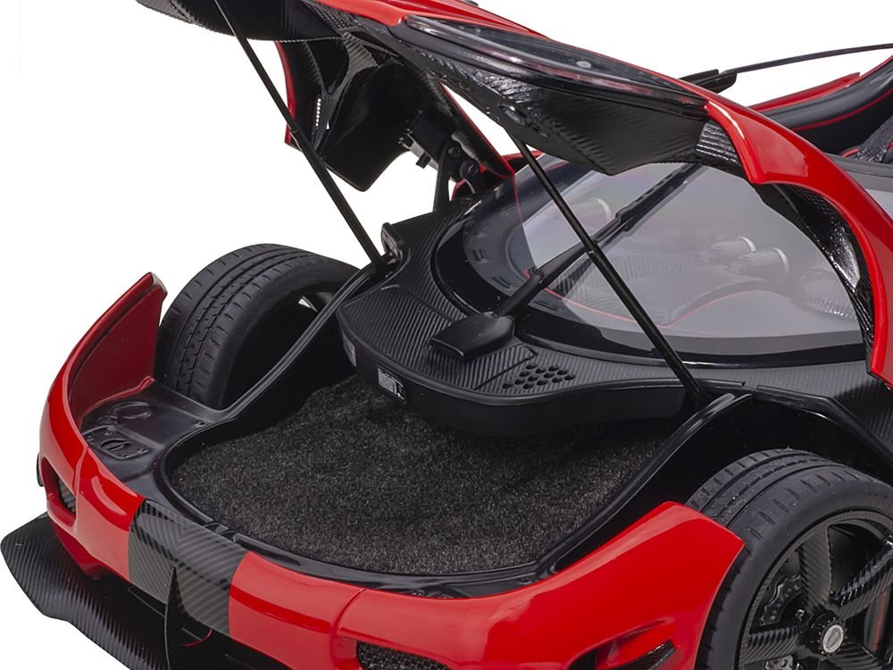 Koenigsegg Agera RS Chili Red with Black Accents 1/18  Model Car by Autoart view 3