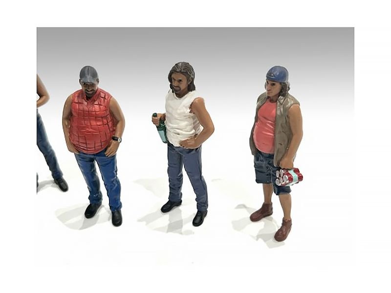 "Campers" 5 piece Figure Set for 1/18 Scale Models by American Diorama view 3
