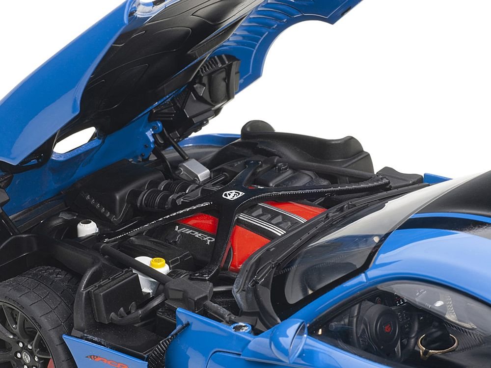 2017 Dodge Viper ACR Competition Blue with Black Stripes 1/18 Model Car by Autoart view 3