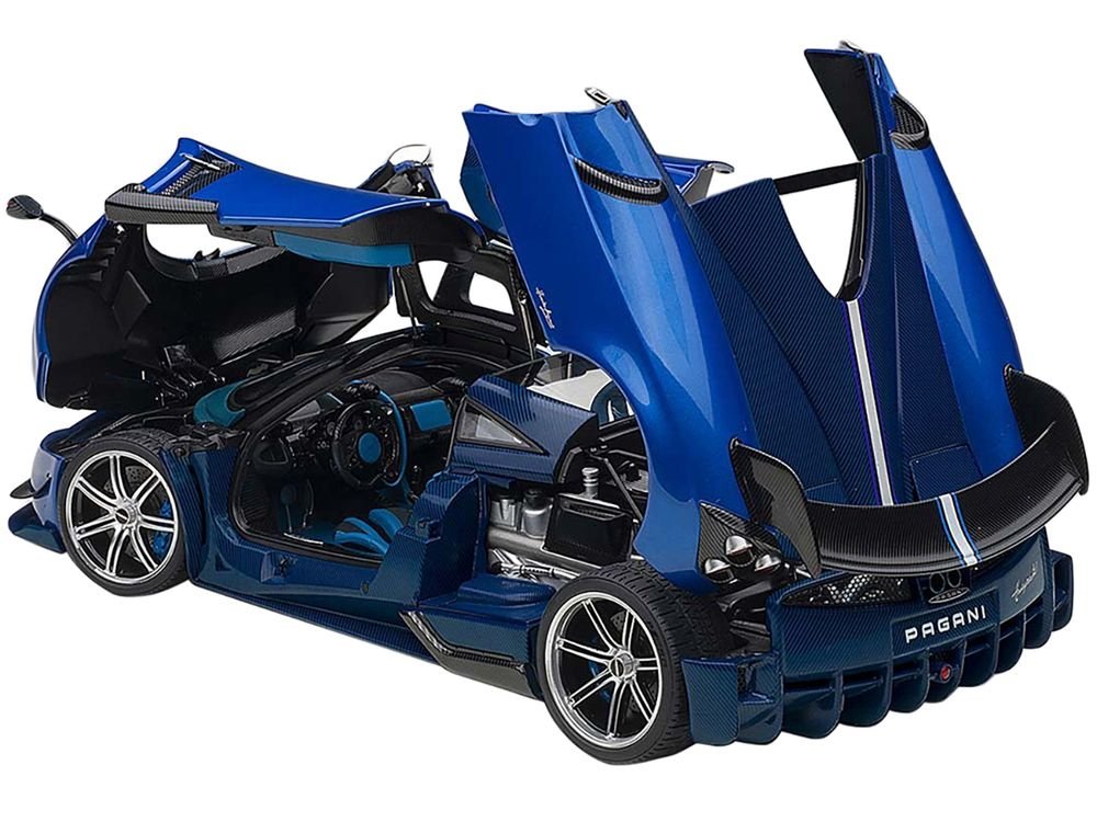 Pagani Huayra BC Blu Francia / Candy Blue Metallic with Carbon Accents 1/18 Model Car by Autoart view 2