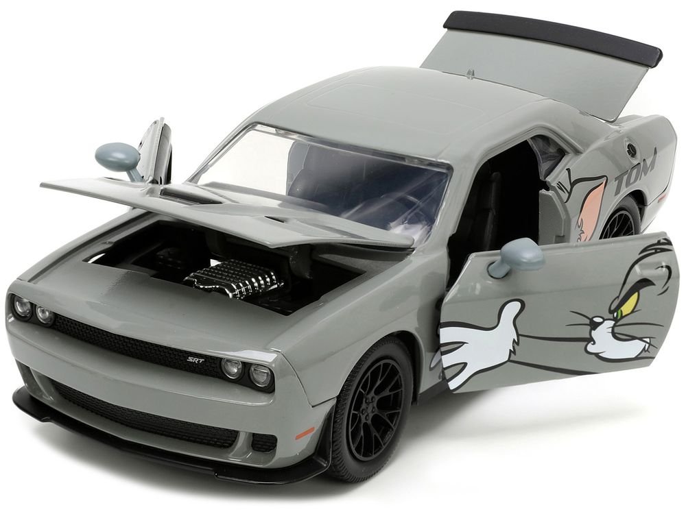 2015 Dodge Challenger Hellcat Gray with "Tom" Graphics and Jerry Diecast Figure "Tom and Jerry" "Hollywood Rides" Series 1/24 Diecast Model Car by Jada view 2