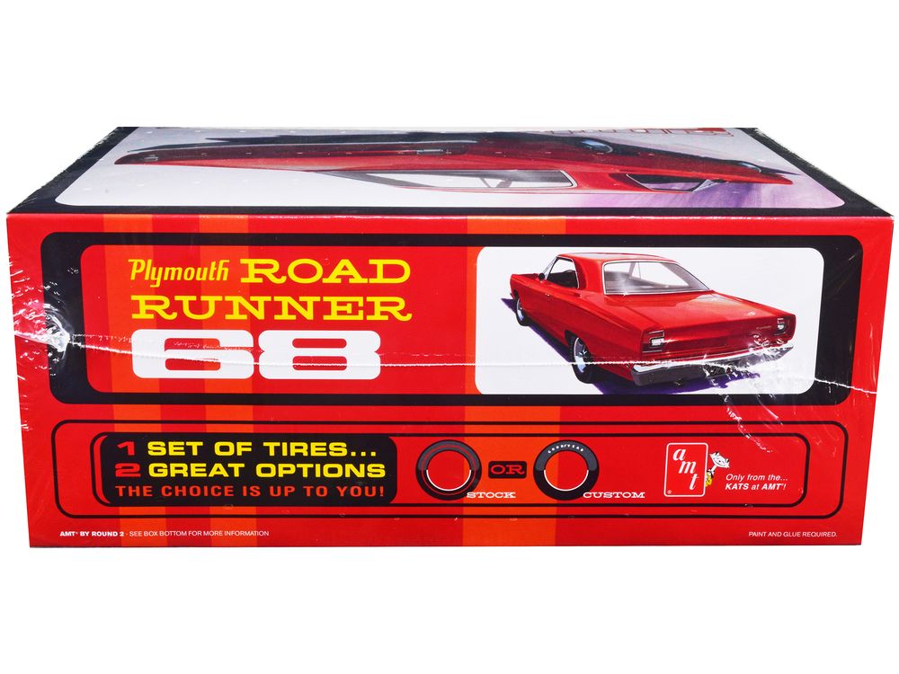 Skill 2 Model Kit 1968 Plymouth Road Runner 1/25 Scale Model by AMT view 2