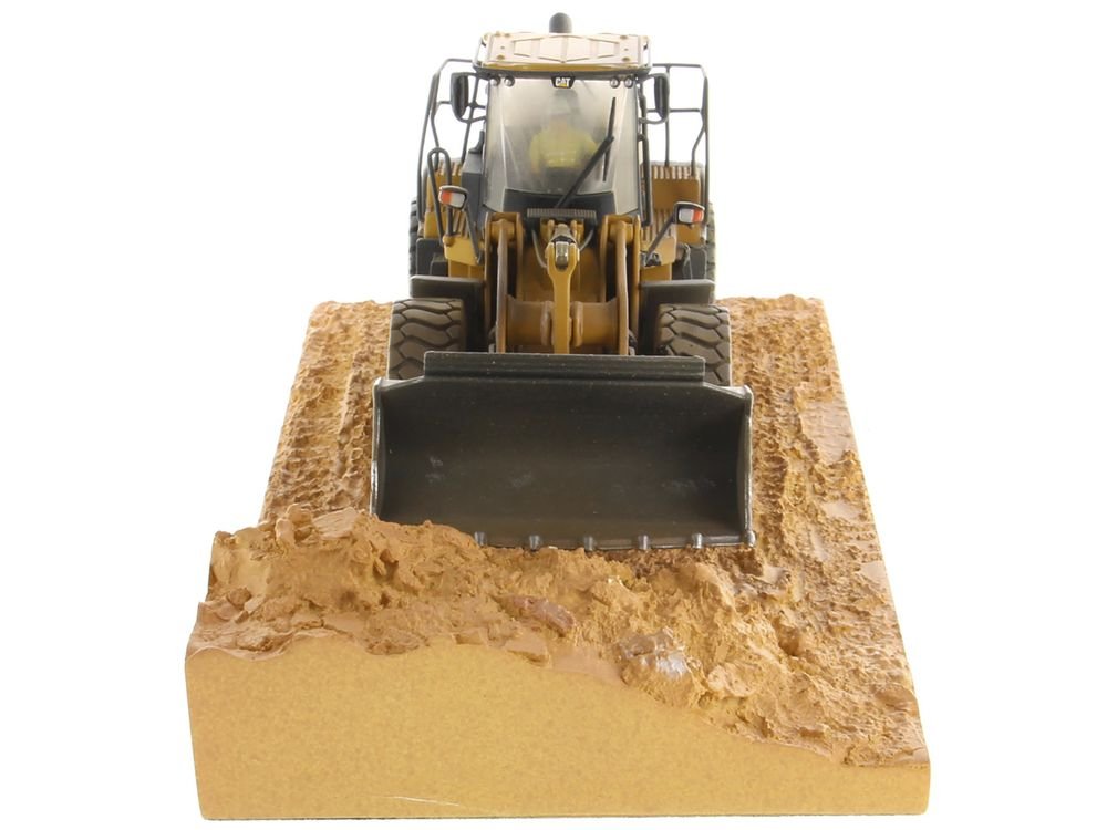 CAT Caterpillar 966M Wheel Loader with Operator (Dirty Version) "Weathered" Series 1/50 Diecast Model by Diecast Masters view 4
