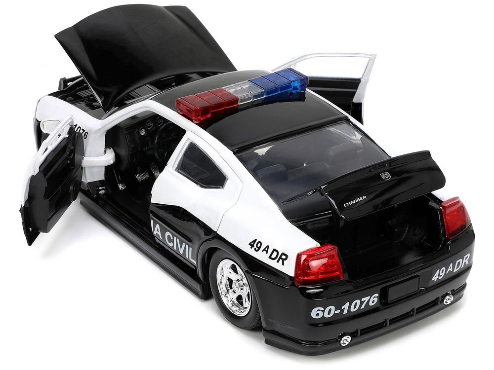 2006 Dodge Charger Police Black and White "Policia Civil" "Fast & Furious" Series 1/24 Diecast Model Car by Jada view 4