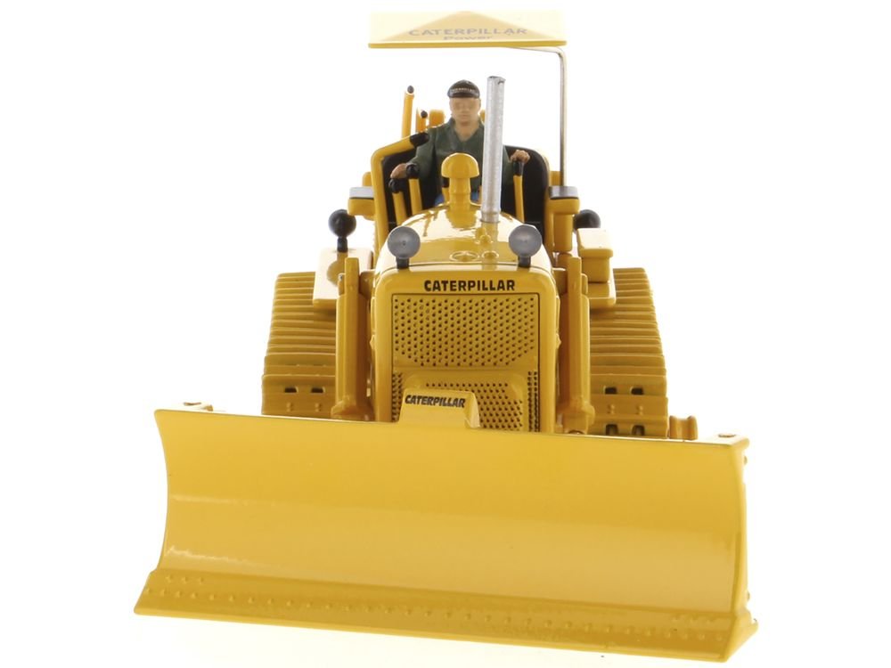 CAT Caterpillar D7C Track-Type Tractor Dozer Yellow with Operator "Vintage Series" 1/50 Diecast Model by Diecast Masters view 4