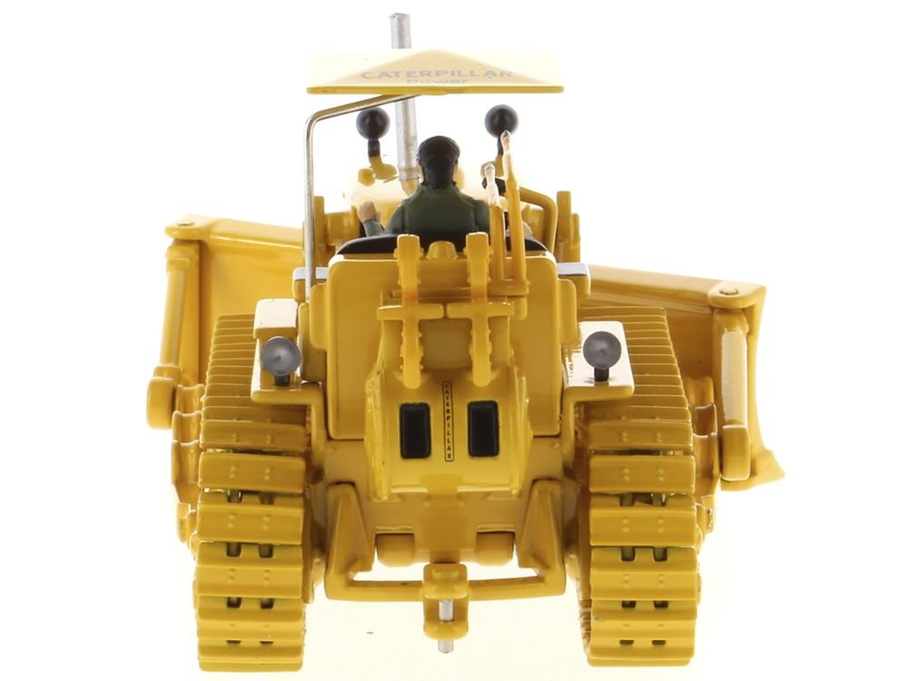 CAT Caterpillar D7C Track-Type Tractor Dozer Yellow with Operator "Vintage Series" 1/50 Diecast Model by Diecast Masters view 5