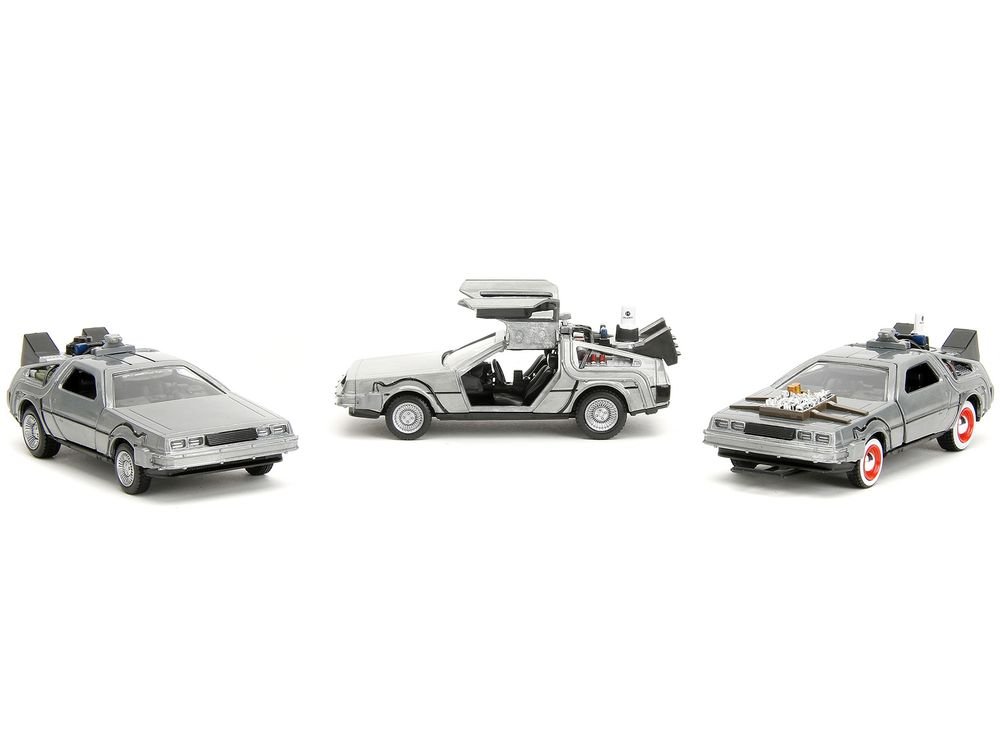 "Back to the Future" Delorean Set of 3 pieces "Hollywood Rides" Series 1/32 Diecast Model Car by Jada view 2