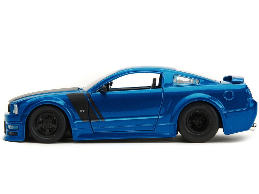 2006 Ford Mustang GT Blue Metallic with Matt Black Hood and Stripes "Bigtime Muscle" Series 1/24 Diecast Model Car by Jada view 3